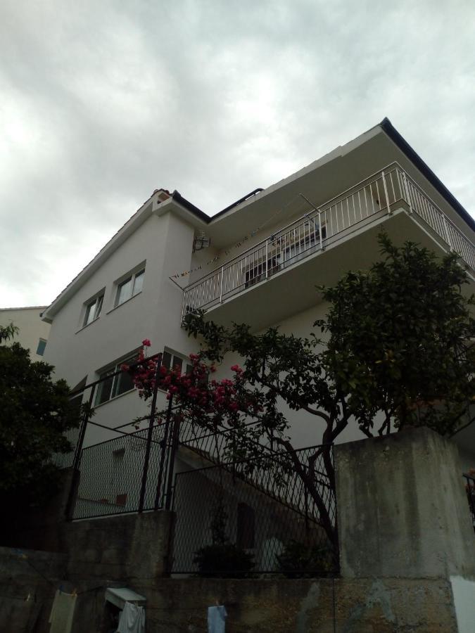 Apartman Radic Traù Esterno foto